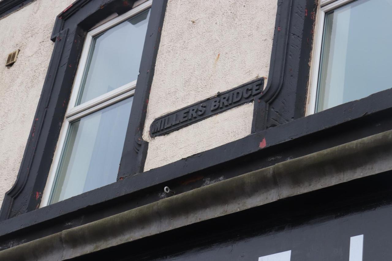 Dockside Lodge Liverpool Exteriör bild
